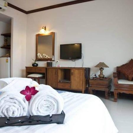 Baankhun Chiang Mai Hotel Exterior photo
