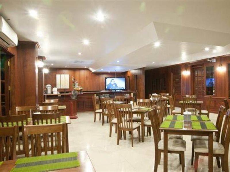 Baankhun Chiang Mai Hotel Exterior photo