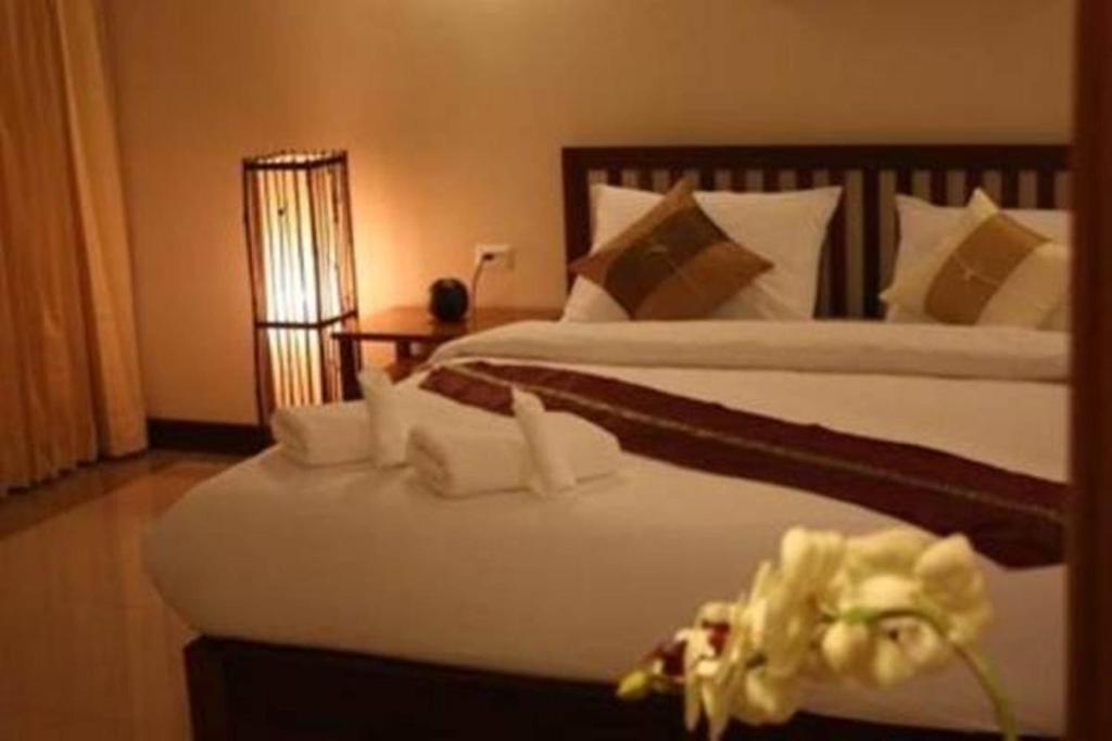 Baankhun Chiang Mai Hotel Room photo