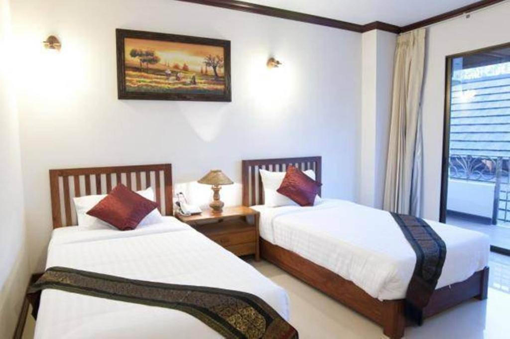 Baankhun Chiang Mai Hotel Room photo