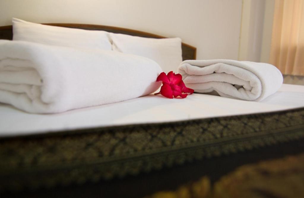 Baankhun Chiang Mai Hotel Room photo